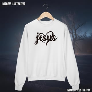 Nome do produtoMoletom Fechado Amor Divino: JESUS (Coração) | DTF HD Unissex