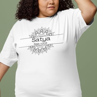 Camiseta Yoga Plus Size Satya – Viva Sua Verdade