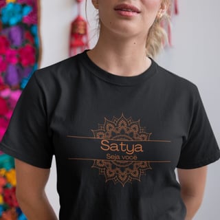 Nome do produto Camiseta Yoga Tradicional Satya – Viva Sua Verdade