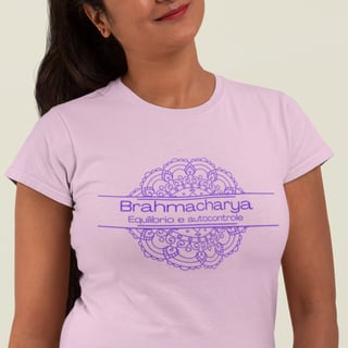 Nome do produto Camiseta Yoga Babylong Algodão Pima Brahmacharya, Foque no Essencial