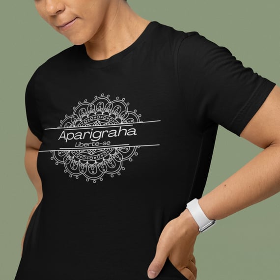 Camiseta Yoga Plus Size Aparigraha, Liberte o que Não te Serve