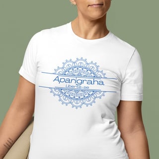 Nome do produto Camiseta Yoga Plus Size Aparigraha, Liberte o que Não te Serve