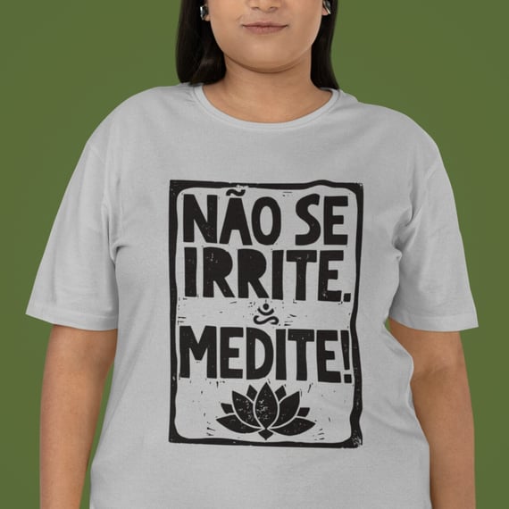 Camiseta de Yoga Meditação Xilogravura Plus Size