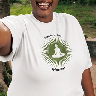 Nome do produto Camiseta de Yoga Meditação Solar Plus Size