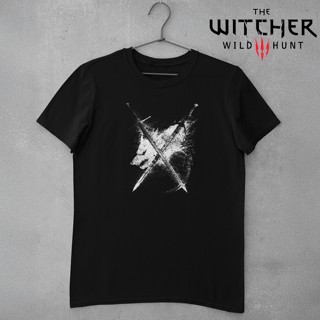 Camiseta Espadas e Sangue - The Witcher 