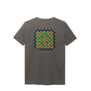 Nome do produtoT-Shirt Estonada Mandalas do Universo x Baobá Ink