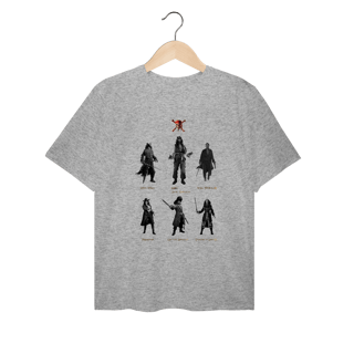 Nome do produtoT-Shirt Plus Size NA TELINHA - PIRATAS DO CARIBE