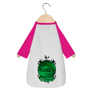 Nome do produtoCamisa Pet Dog PAI NERD - BABY YODA