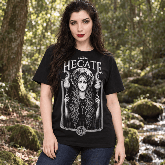 Camiseta Deusa Hécate (Unissex)