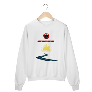 Nome do produto Um domingo qualquer - Collab Lá e de Moto Outra Vez - Unissex, Moletom Fechado