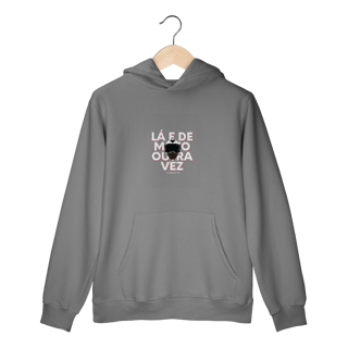 Nome do produto Lá e de Moto Outra Vez Logo - Collab Lá e de Moto Outra Vez - Unissex, Moletom Canguru