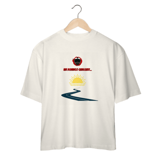 Nome do produto Um domingo qualquer - Collab Lá e de Moto Outra Vez - Unissex, 100% Algodão, Oversized