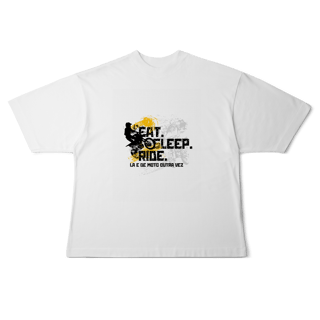 Nome do produto Eat, Sleep, Ride - Collab Lá e de Moto Outra Vez - Unissex, 100% Algodão, Oversized