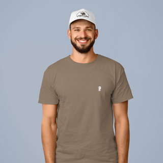 Unissex | Básica Algodão Premium Letra Pê - Marrom