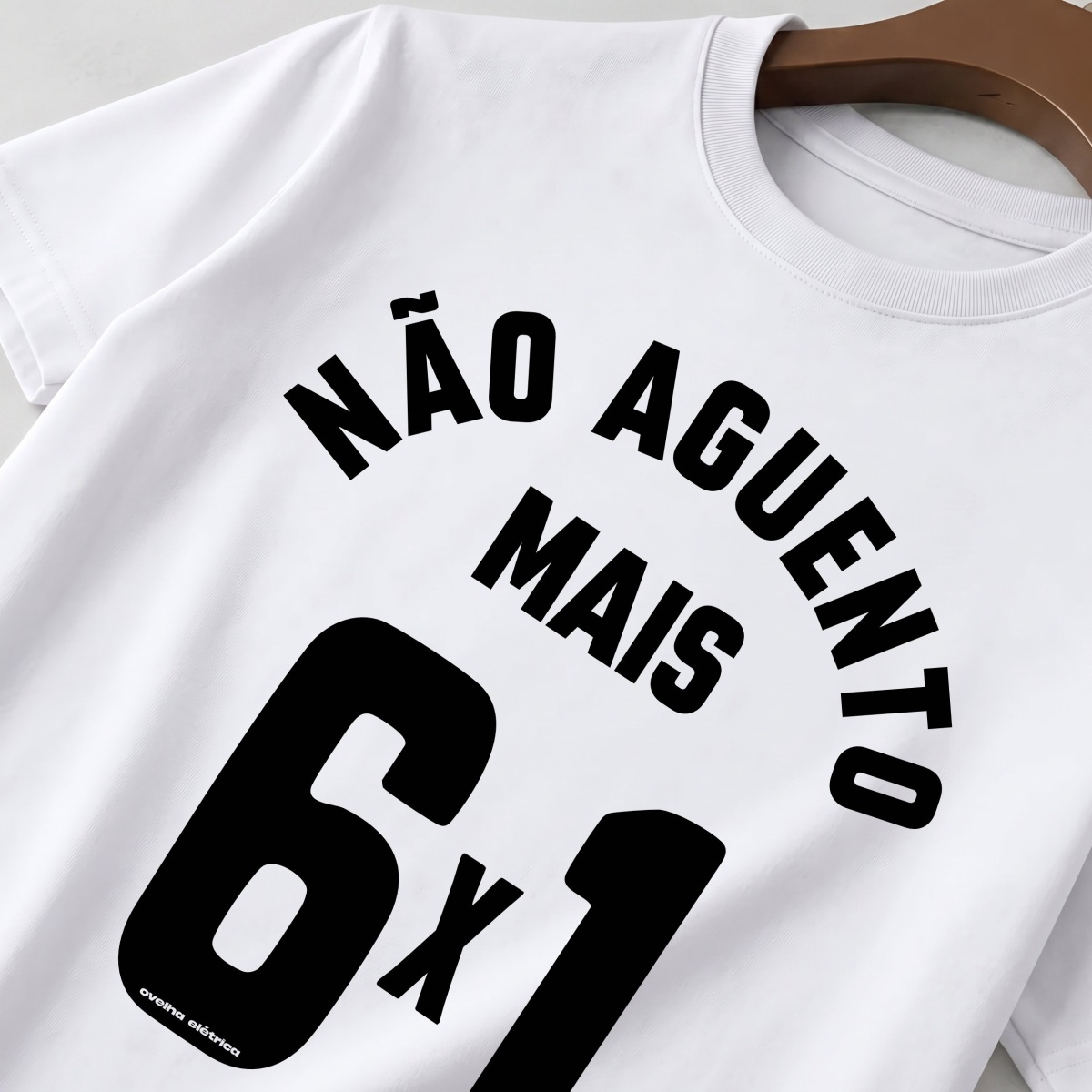Camiseta 6x1 Branca