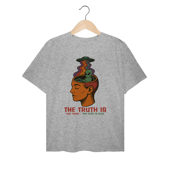 Camiseta Plus Size Ufologia Modelo 3 - The Truth is out there