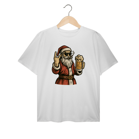 Camiseta Plus Size Natal Modelo 4 - Papai Noel Bebendo Cerveja
