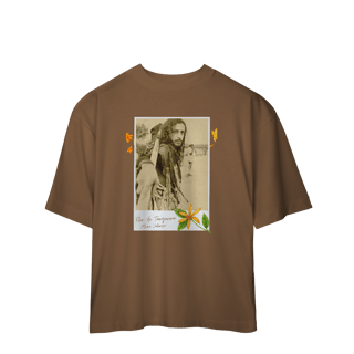 Nome do produto Camiseta Oversized Alceu Valença