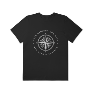 Nome do produto Quem caminha com Deus - Plus Size