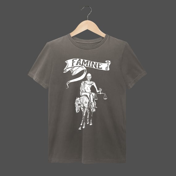 Camiseta Estonada | Famine – Horseman of the Apocalypse
