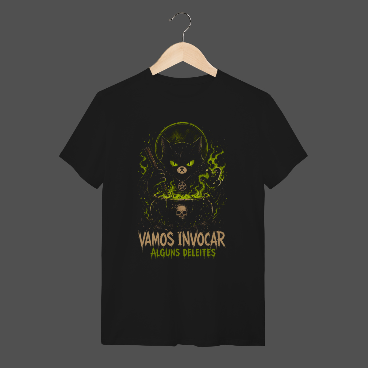 Nome do produto: Camiseta Quality | Vamos Invocar Alguns Deleites