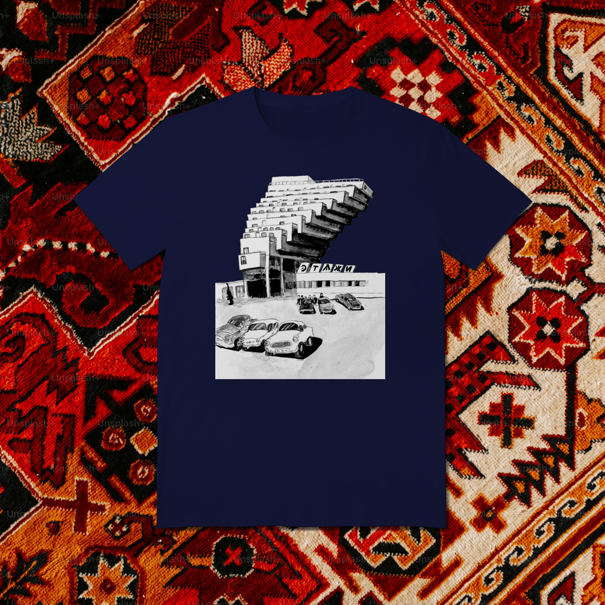 Camiseta Molchat Doma