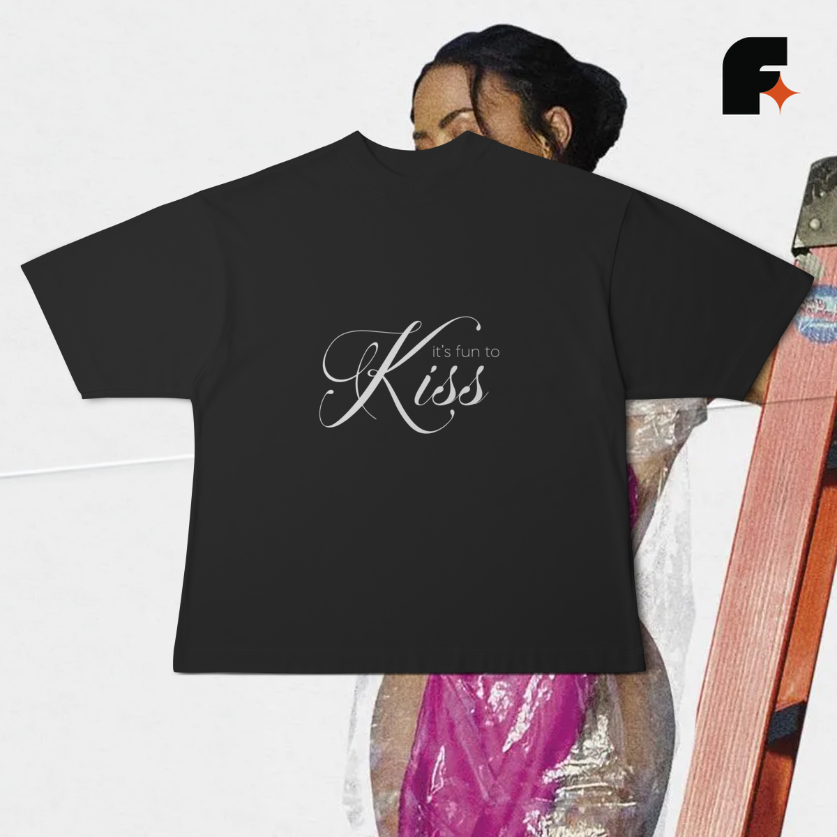 Camiseta Oversized Kiss