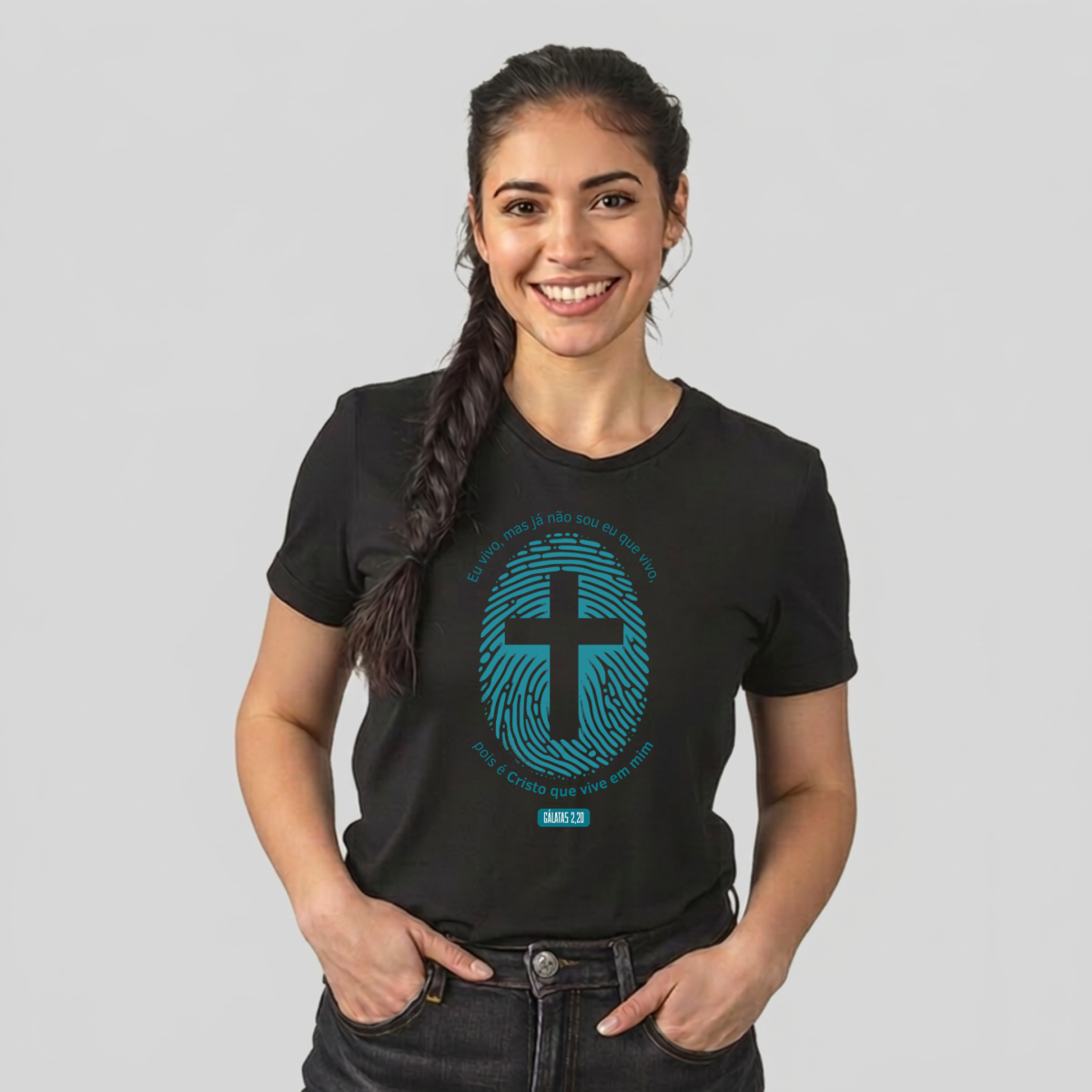 Nome do produto: Camiseta Feminina Identidade em Cristo