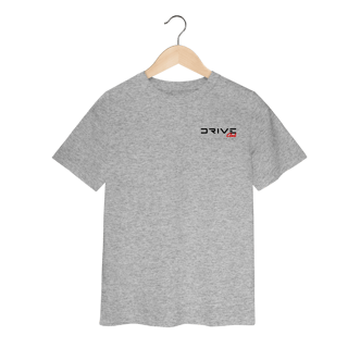 Nome do produto T-Shirt Classic Infantil Drive Club – Estilo de Pequeno, Alma de Gigante