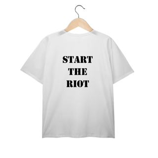 Nome do produto Camiseta Plus Size Caos Manifesto - Logo - Coleção Exclusivas