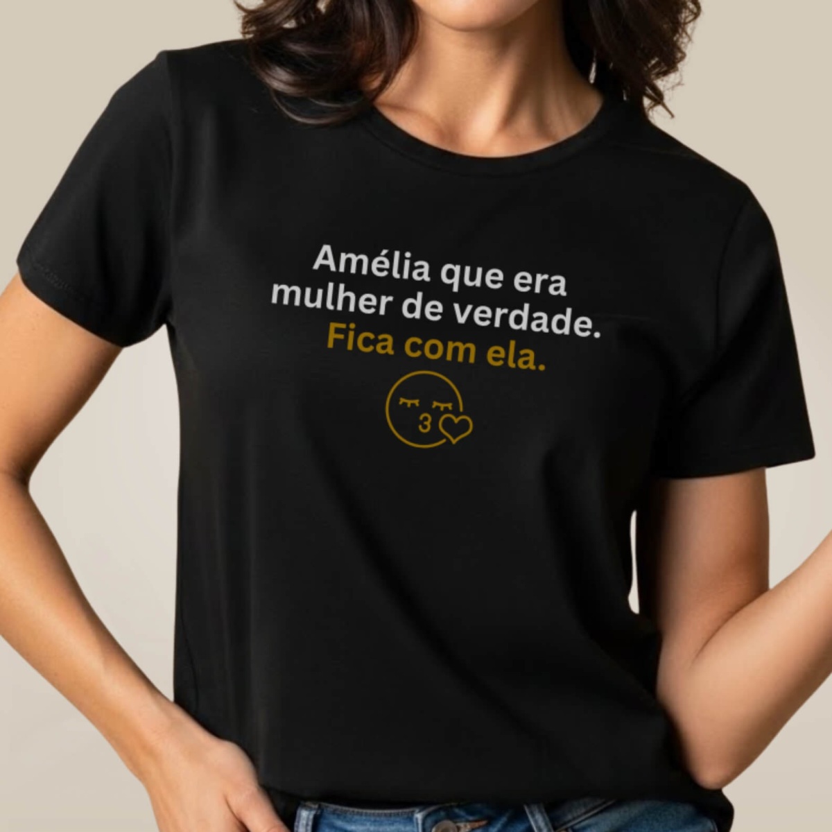 Nome do produto: Camiseta Sou Sincera - Fica Com Ela