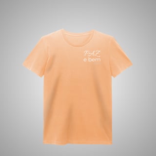 Nome do produtoPaz e bem - Camisa feminina estonada