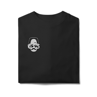 Nome do produto Camiseta KS Escudo no Peito Oversized