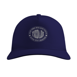 Nome do produto Boné UseDarc Logo Classic – Identidade e Estilo