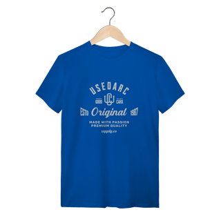 Camiseta USEDARC 1987 – Estilo Minimalista e Autêntico