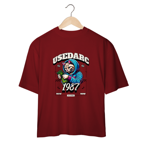 Camiseta UseDarc – Gato Contando Dinheiro 1987 Street Style