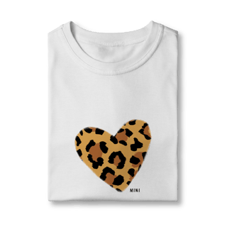 Nome do produtoCamiseta Mama & Mini – Coração Animal Print (2 a 8anos)
