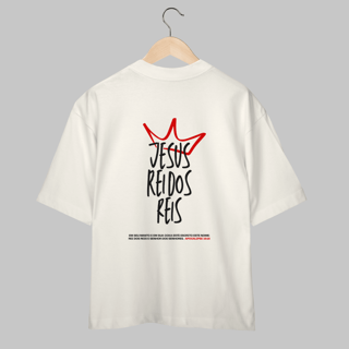 Nome do produto Camiseta Oversized – Apocalipse 19:16 | O Rei dos Reis