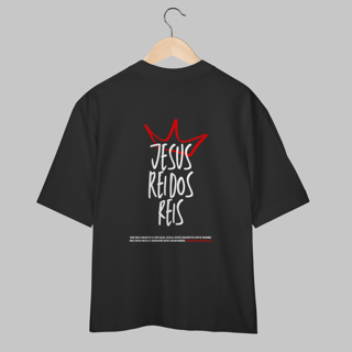 Nome do produto Camiseta Oversized – Apocalipse 19:16 | O Rei dos Reis