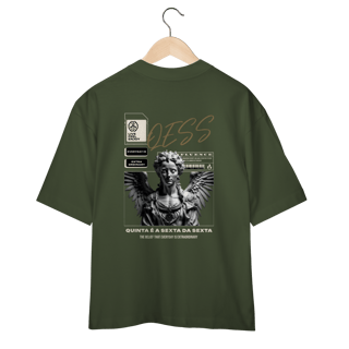 Nome do produto Camiseta Oversized - Estátua
