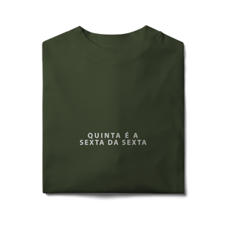 Nome do produto Camiseta Oversized - Estátua