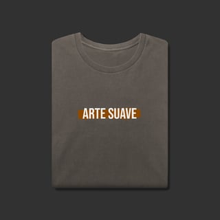 Nome do produto Camiseta Estonada - Arte suave faixa marrom