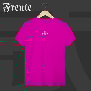 Nome do produto Camiseta T-Shirt - Ninguém vence uma pessoa feliz | Arte nas costas