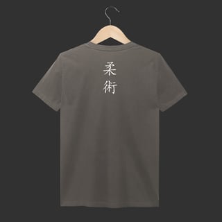 Nome do produto Camiseta Estonada - Arte suave faixa branca