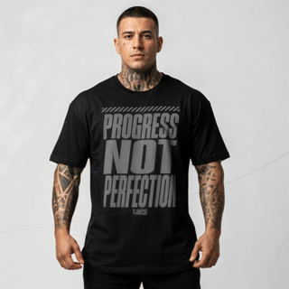 Camiseta Oversized MADS - Progress Not Perfection
