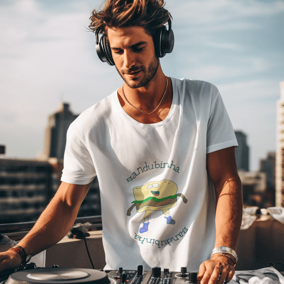 Sandubinha - Tshirt