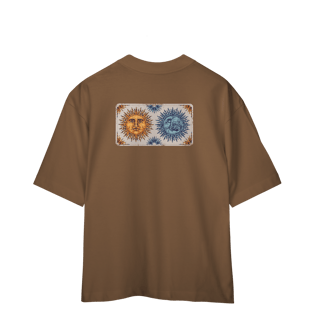 Nome do produto Camiseta Oversized Sun and Moon