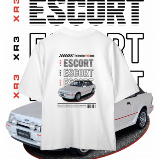 Nome do produto Camiseta Oversized - Escort de Revista - STT015