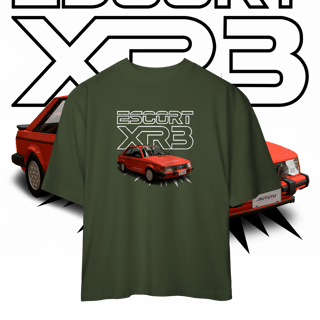 Nome do produto Camiseta Oversized - Escort de Revista - STT015