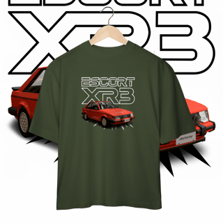 Nome do produto Camiseta Oversized - Escort de Revista - STT015